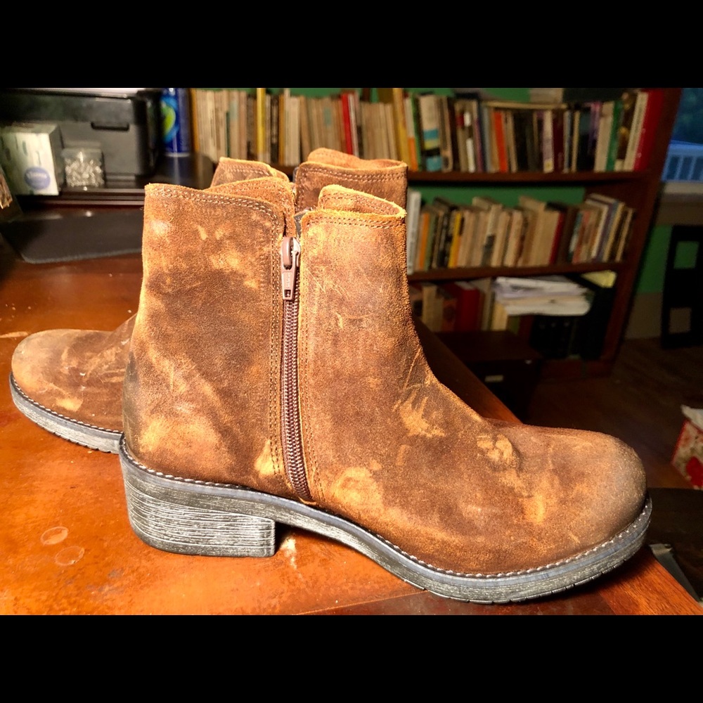 Naot brown boot - Picture 1 of 6